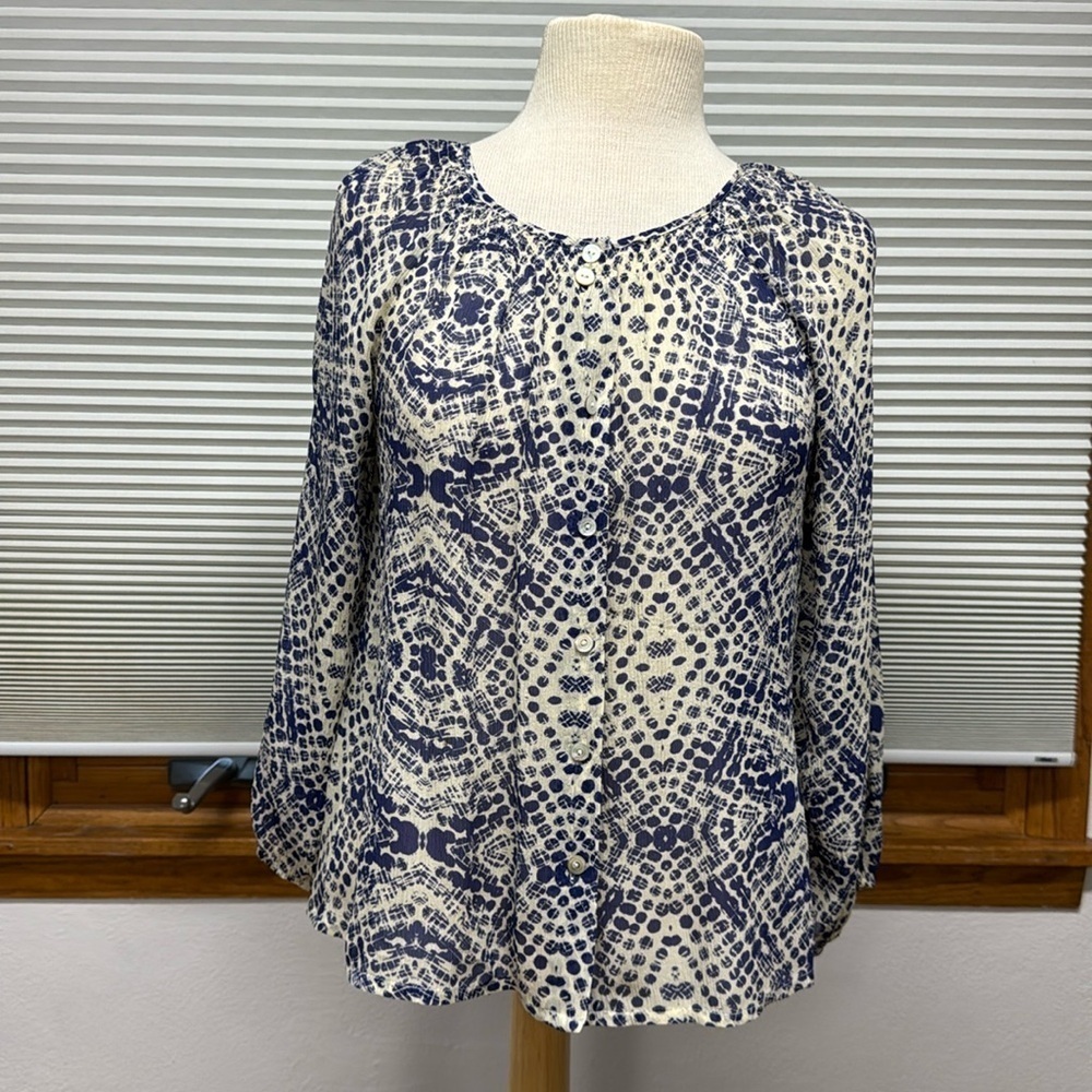 Sundance Navy and Cream Geometric Blouse